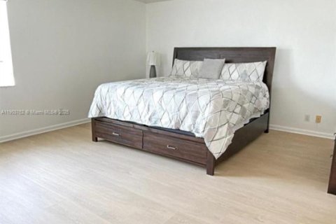 Copropriété à louer à Boynton Beach, Floride: 3 chambres, 181.35 m2 № 1955833 - photo 12