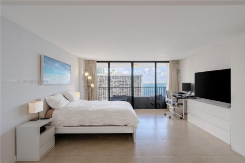 Copropriété à vendre à Miami, Floride: 2 chambres, 147.06 m2 № 1983652 - photo 14