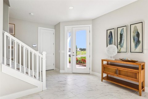 Townhouse in San Antonio, Florida 4 bedrooms, 185.34 sq.m. № 2230490 - photo 2