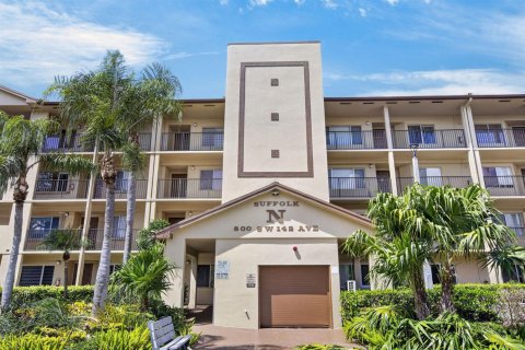 Condo in Pembroke Pines, Florida, 1 bedroom  № 2381433 - photo 4
