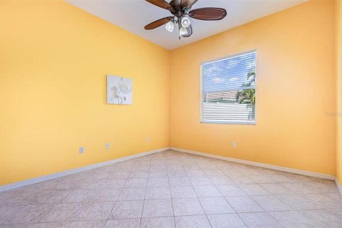Villa ou maison à louer à Sarasota, Floride: 3 chambres, 224.73 m2 № 1869371 - photo 13