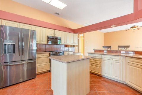 Villa ou maison à louer à Sarasota, Floride: 3 chambres, 224.73 m2 № 1869371 - photo 6