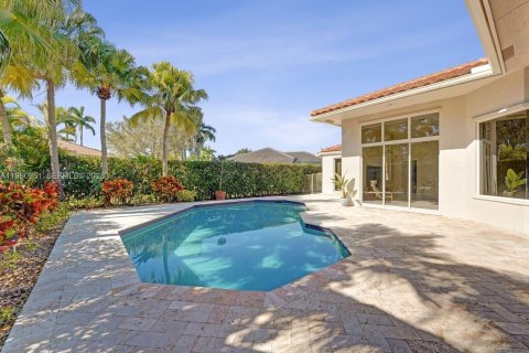 Купить виллу или дом в Уэстон, Флорида 5 спален, 271.46м2, № 2006408 - фото 13