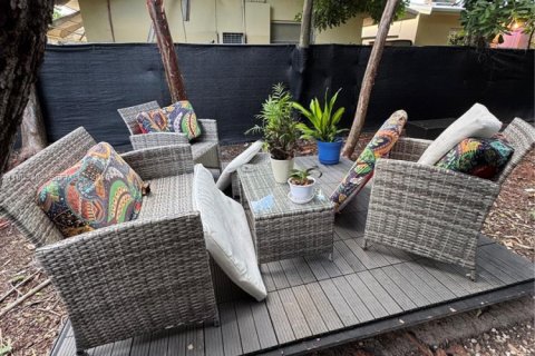 Condo in Hollywood, Florida, 2 bedrooms  № 1955957 - photo 24