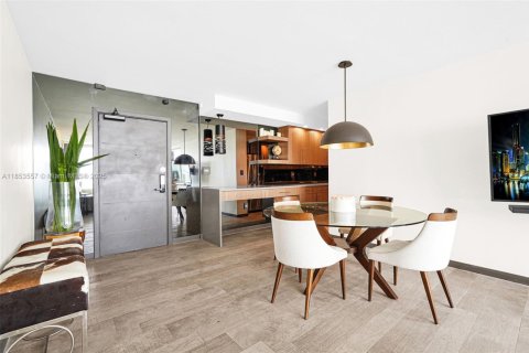 Купить кондоминиум в Майами-Бич, Флорида 2 спальни, 95.69м2, № 1872445 - фото 10