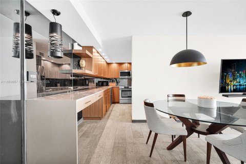 Купить кондоминиум в Майами-Бич, Флорида 2 спальни, 95.69м2, № 1872445 - фото 13