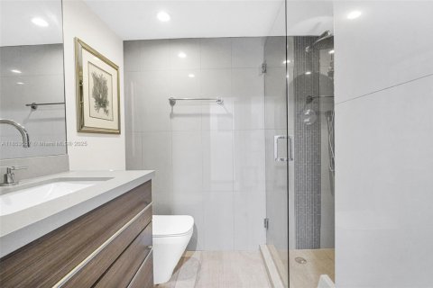 Купить кондоминиум в Майами-Бич, Флорида 2 спальни, 95.69м2, № 1872445 - фото 22