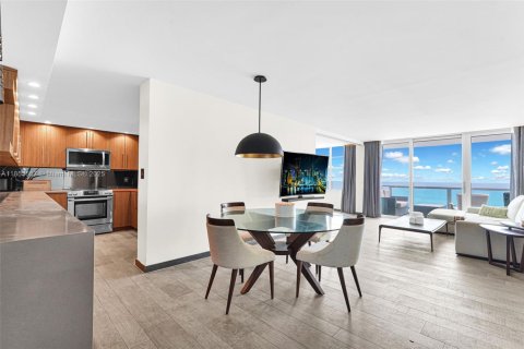 Купить кондоминиум в Майами-Бич, Флорида 2 спальни, 95.69м2, № 1872445 - фото 12