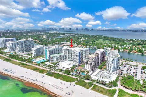 Купить кондоминиум в Майами-Бич, Флорида 2 спальни, 95.69м2, № 1872445 - фото 30
