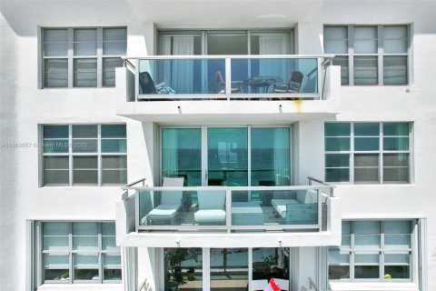 Купить кондоминиум в Майами-Бич, Флорида 2 спальни, 95.69м2, № 1872445 - фото 28