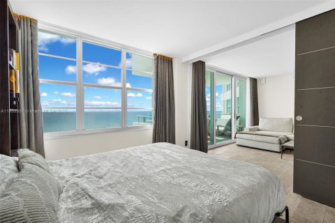 Купить кондоминиум в Майами-Бич, Флорида 2 спальни, 95.69м2, № 1872445 - фото 7