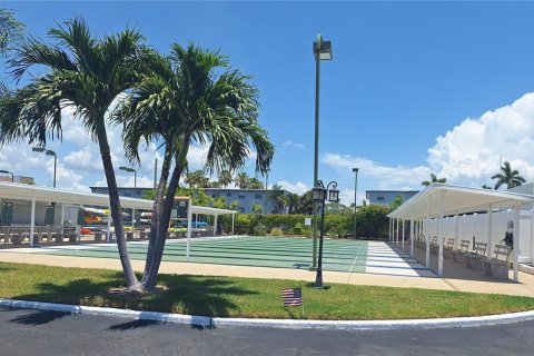 Copropriété à vendre à Gulfport, Floride: 2 chambres, 116.13 m2 № 2220361 - photo 22