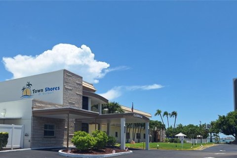 Copropriété à vendre à Gulfport, Floride: 2 chambres, 116.13 m2 № 2220361 - photo 21