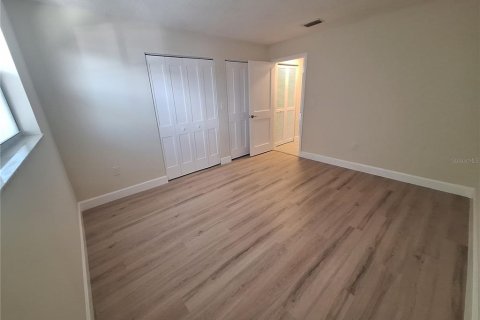 Copropriété à vendre à Gulfport, Floride: 2 chambres, 116.13 m2 № 2220361 - photo 15