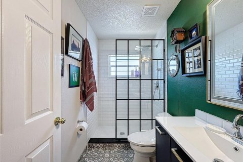 House in Tampa, Florida 3 bedrooms, 118.91 sq.m. № 1784662 - photo 27
