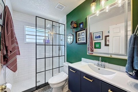 House in Tampa, Florida 3 bedrooms, 118.91 sq.m. № 1784662 - photo 26