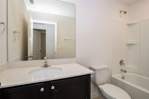 House in Mascotte, Florida 4 bedrooms, 171.13 sq.m. № 1831340 - photo 14