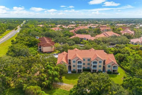 Condo in Sarasota, Florida, 2 bedrooms № 2096586 - photo 3