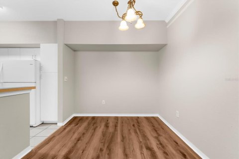 Condo in Sarasota, Florida, 2 bedrooms № 2096586 - photo 6