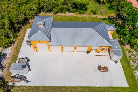 Villa ou maison à vendre à St. Lucie, Floride: 7 chambres, 603.86 m2 № 2317148 - photo 9