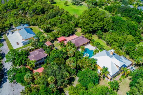 Villa ou maison à St. Lucie, Floride 7 chambres, 603.86 m2 № 2317148