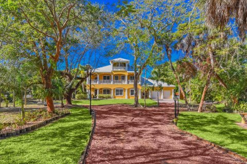 Villa ou maison à vendre à St. Lucie, Floride: 7 chambres, 603.86 m2 № 2317148 - photo 6