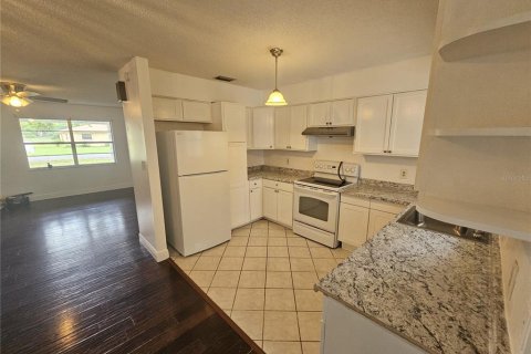 Casa en alquiler en Ocala, Florida, 3 dormitorios, 130.16 m2 № 2106974 - foto 4