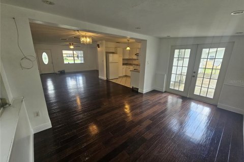 Casa en alquiler en Ocala, Florida, 3 dormitorios, 130.16 m2 № 2106974 - foto 5