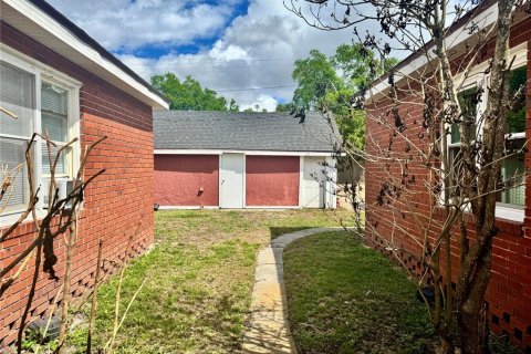 House in Lake Wales, Florida 3 bedrooms, 153.47 sq.m. № 2217556 - photo 26