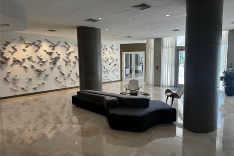 Copropriété à louer à Bal Harbour, Floride: 2 chambres, 98.1 m2 № 1799115 - photo 28