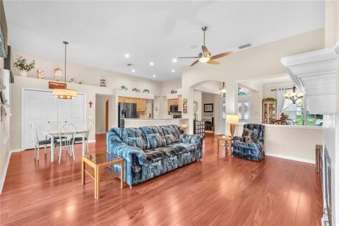 Villa ou maison à vendre à Valrico, Floride: 4 chambres, 207.54 m2 № 2149983 - photo 15
