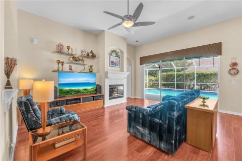 Villa ou maison à vendre à Valrico, Floride: 4 chambres, 207.54 m2 № 2149983 - photo 4
