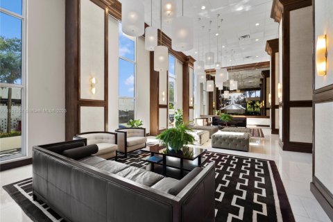 Condo in Miami Beach, Florida, 1 bedroom № 1951681 - photo 19