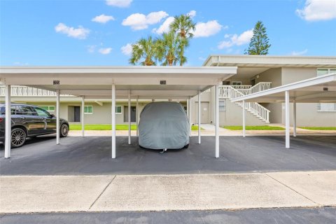 Condominio en venta en Clearwater, Florida, 2 dormitorios, 93.37 m2 № 2108202 - foto 6