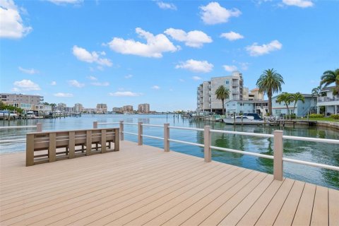 Condominio en venta en Clearwater, Florida, 2 dormitorios, 93.37 m2 № 2108202 - foto 23
