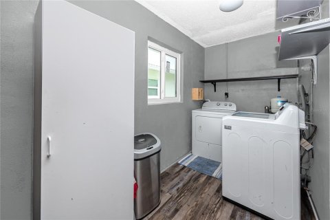 Villa ou maison à vendre à Pinellas Park, Floride: 2 chambres, 153.2 m2 № 2313038 - photo 12