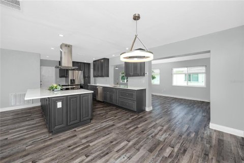 Villa ou maison à vendre à Pinellas Park, Floride: 2 chambres, 153.2 m2 № 2313038 - photo 20