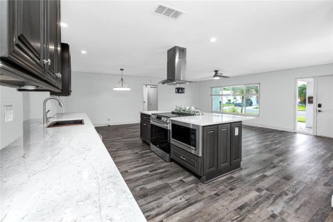 Villa ou maison à vendre à Pinellas Park, Floride: 2 chambres, 153.2 m2 № 2313038 - photo 23
