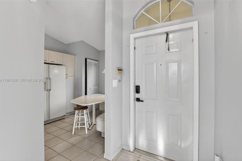 Casa en venta en Hollywood, Florida, 3 dormitorios, 131.92 m2 № 2026084 - foto 8