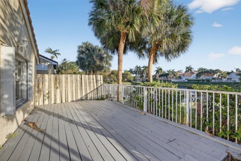 Casa en venta en Hollywood, Florida, 3 dormitorios, 131.92 m2 № 2026084 - foto 29