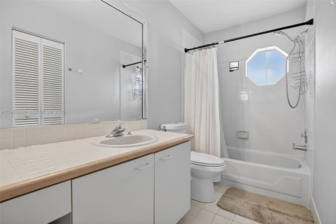 Casa en venta en Hollywood, Florida, 3 dormitorios, 131.92 m2 № 2026084 - foto 27