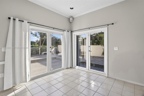 Casa en venta en Hollywood, Florida, 3 dormitorios, 131.92 m2 № 2026084 - foto 15