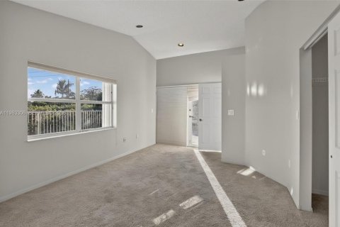 Casa en venta en Hollywood, Florida, 3 dormitorios, 131.92 m2 № 2026084 - foto 19