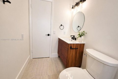 Купить виллу или дом в Холливуд, Флорида 5 спален, 163.42м2, № 2068427 - фото 11