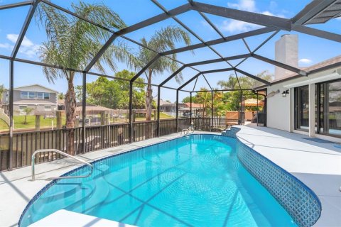 House in Palm Coast, Florida 4 bedrooms, 237.64 sq.m. № 1773302 - photo 2