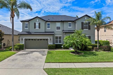 House in Winter Garden, Florida 5 bedrooms, 305.65 sq.m. № 1902596 - photo 1