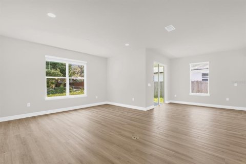 Casa en venta en Sanford, Florida, 4 dormitorios, 178.37 m2 № 1872964 - foto 2