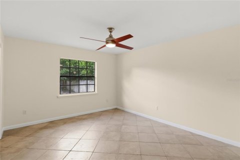 Villa ou maison à vendre à Orlando, Floride: 4 chambres, 213.3 m2 № 2322576 - photo 30