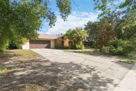 Villa ou maison à vendre à Orlando, Floride: 4 chambres, 213.3 m2 № 2322576 - photo 6