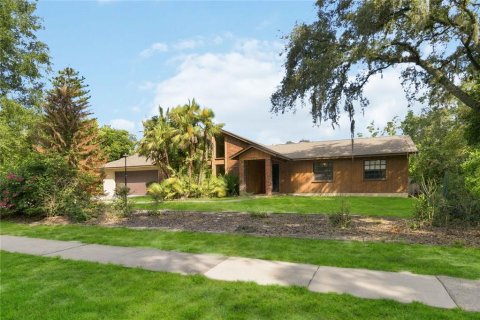 Villa ou maison à Orlando, Floride 4 chambres, 213.3 m2 № 2322576